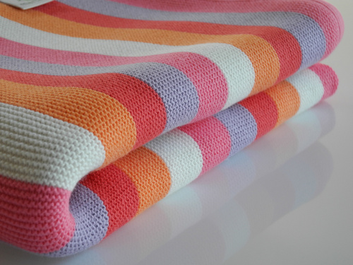 HIPPIE organic cotton blanket 85x120 cm